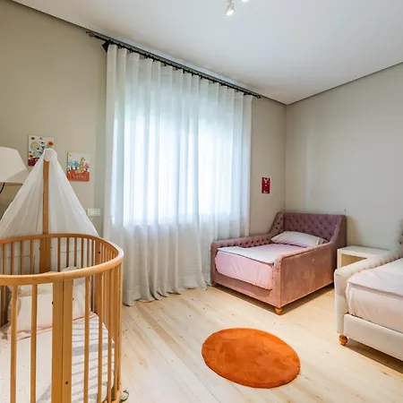Luxury Emma Villa *