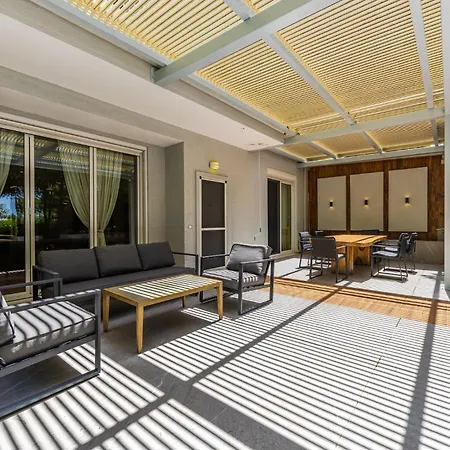 Villa Luxury Emma *